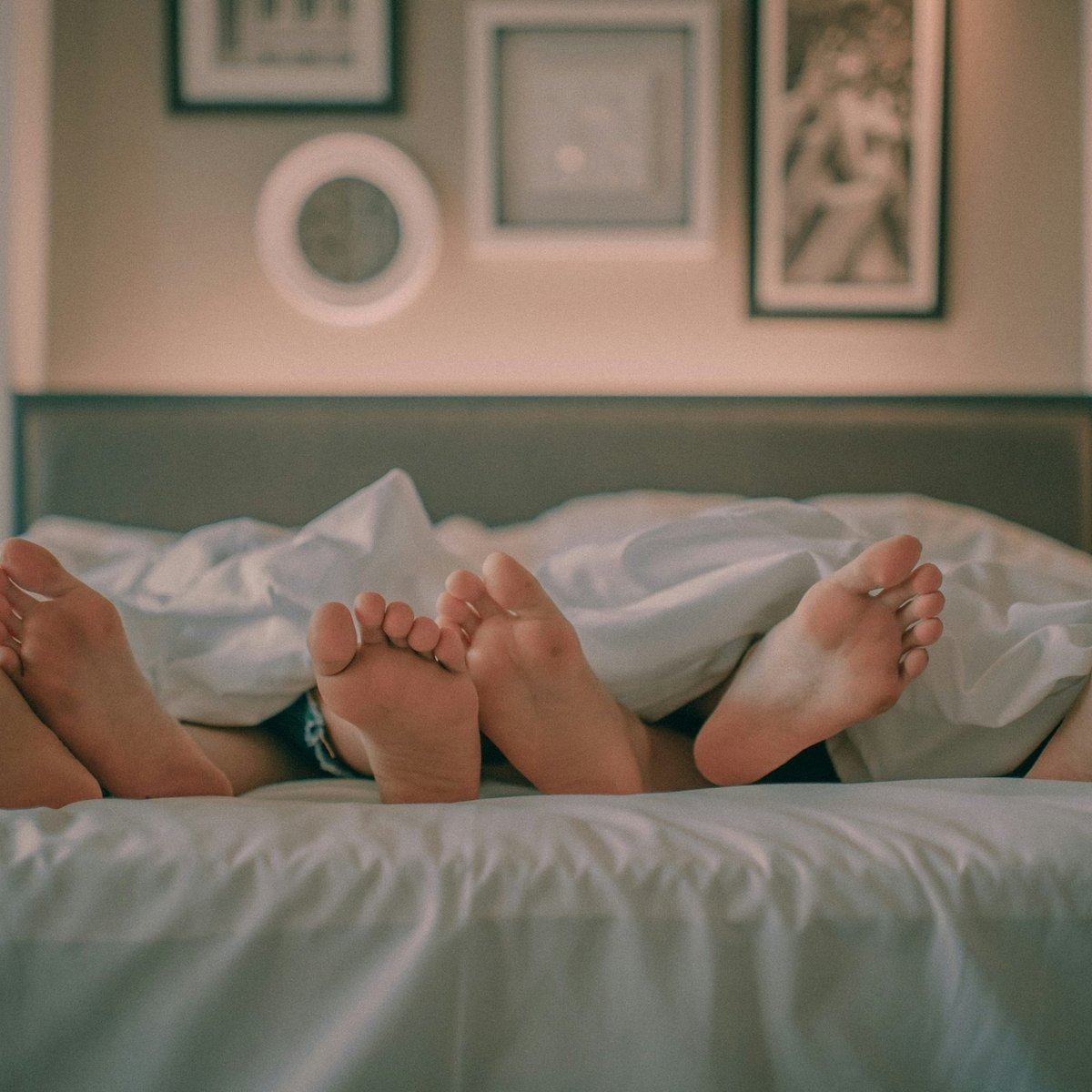 Couple complice, intimité partagée — communauté couples Velvexx